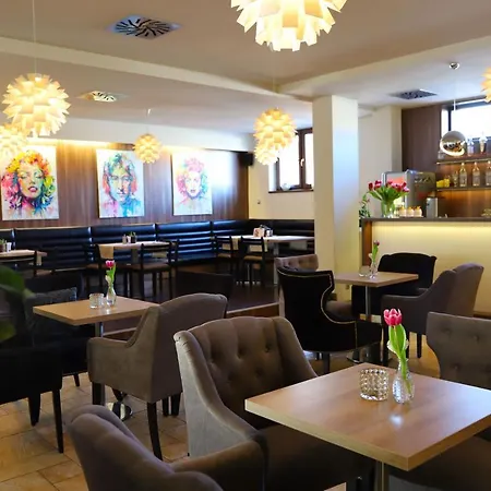 Hotel Rezident