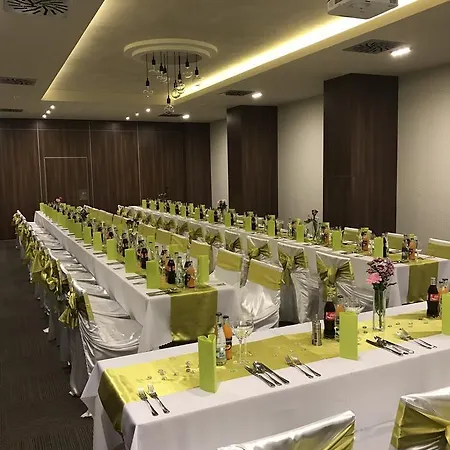 Rezident Turčianske Teplice